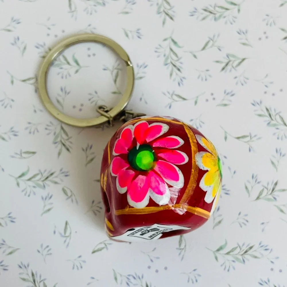 Dia De Los Muertos Colorful Handpainted Skull Keychain/Keyring Mexico NEW